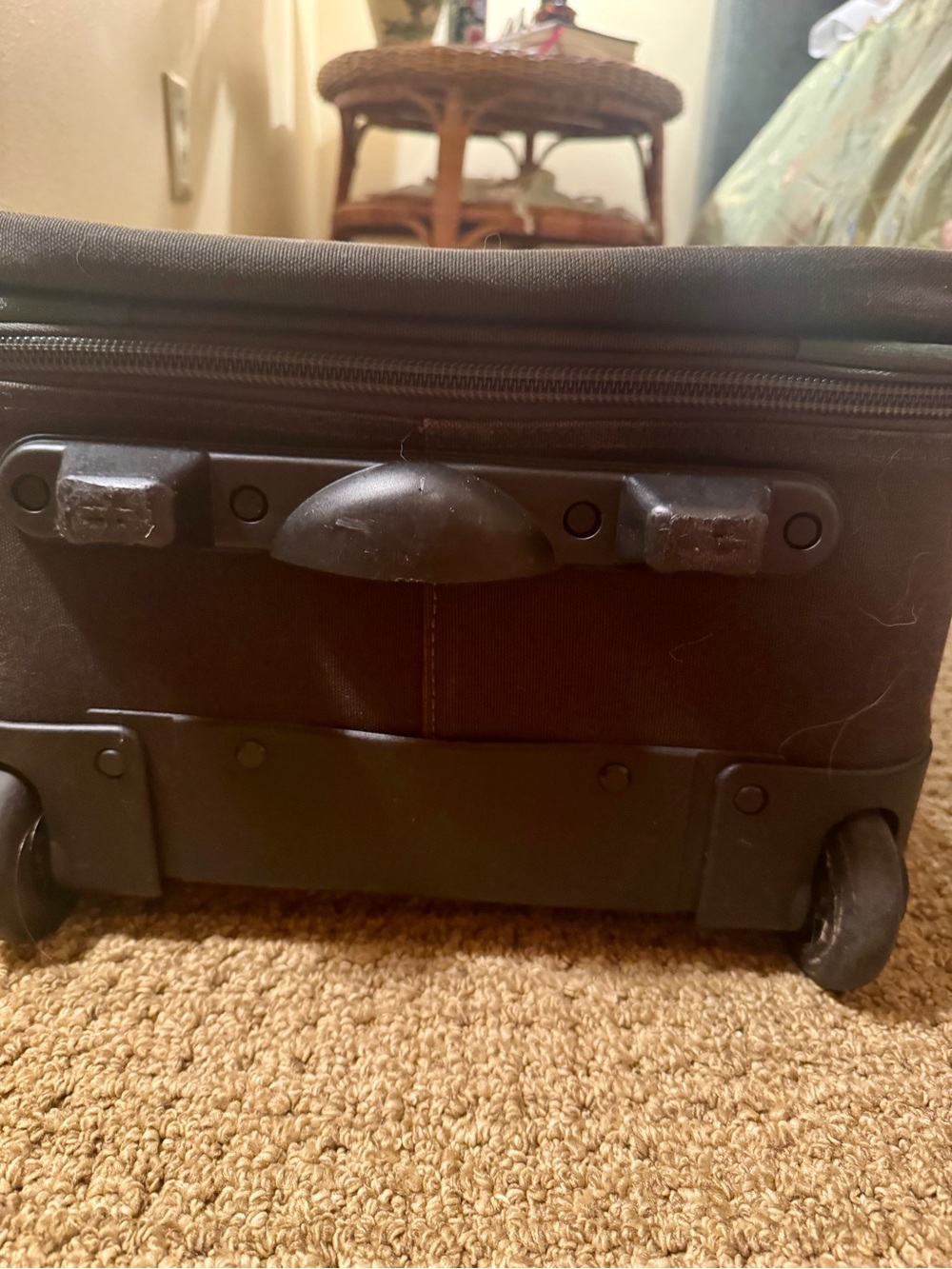 ORVIS Luggage Carry-On - Picture 4 of 8